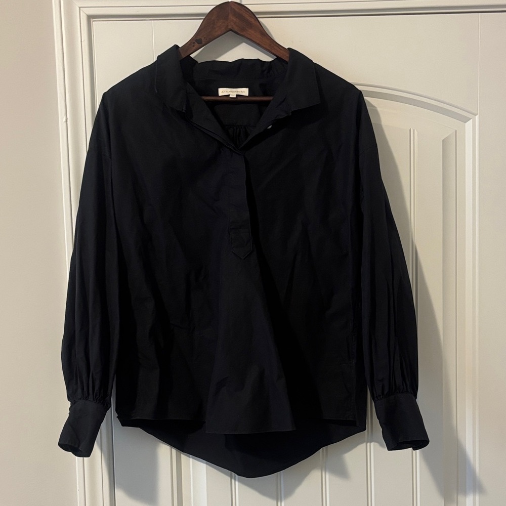 ANN MASHBURN Elegant Black Blouse
